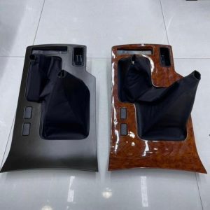 کنسول وسط لندکروز ۲۰۰۲-2006